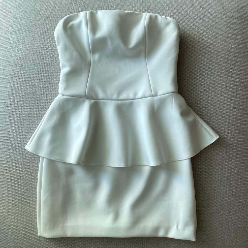Strapless peplum mini dress